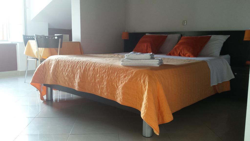 Apartments Riva Τρογκίρ Δωμάτιο φωτογραφία