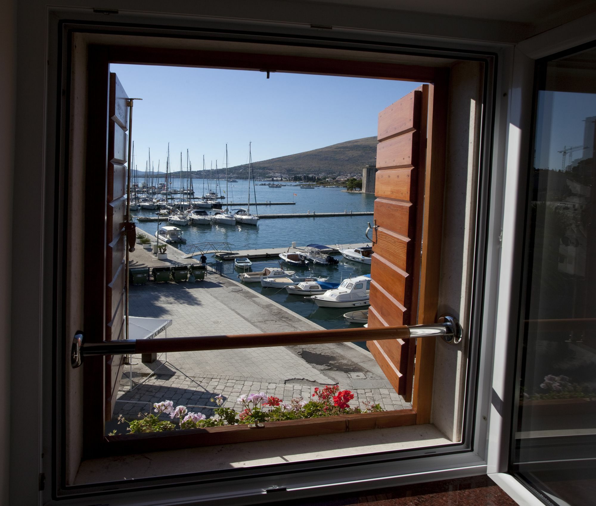 Apartments Riva Τρογκίρ Εξωτερικό φωτογραφία